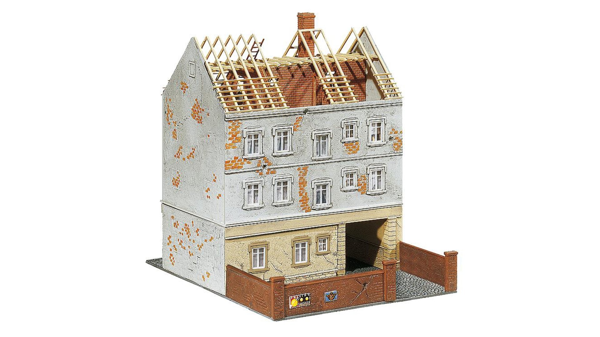 Faller 130456 Town house under renovation