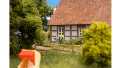 Faller FA130674 North German thatched house