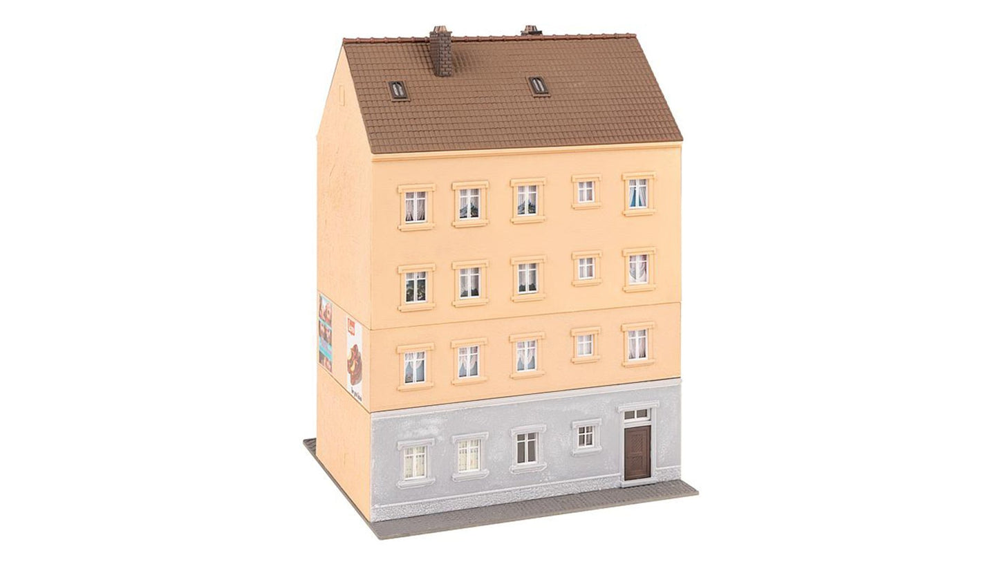 Faller 130706 Townhouse with Shoe Shop