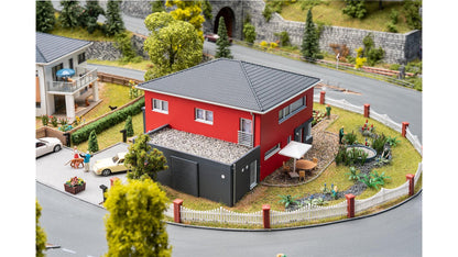 Faller 130743 CityLife WeberHaus, red