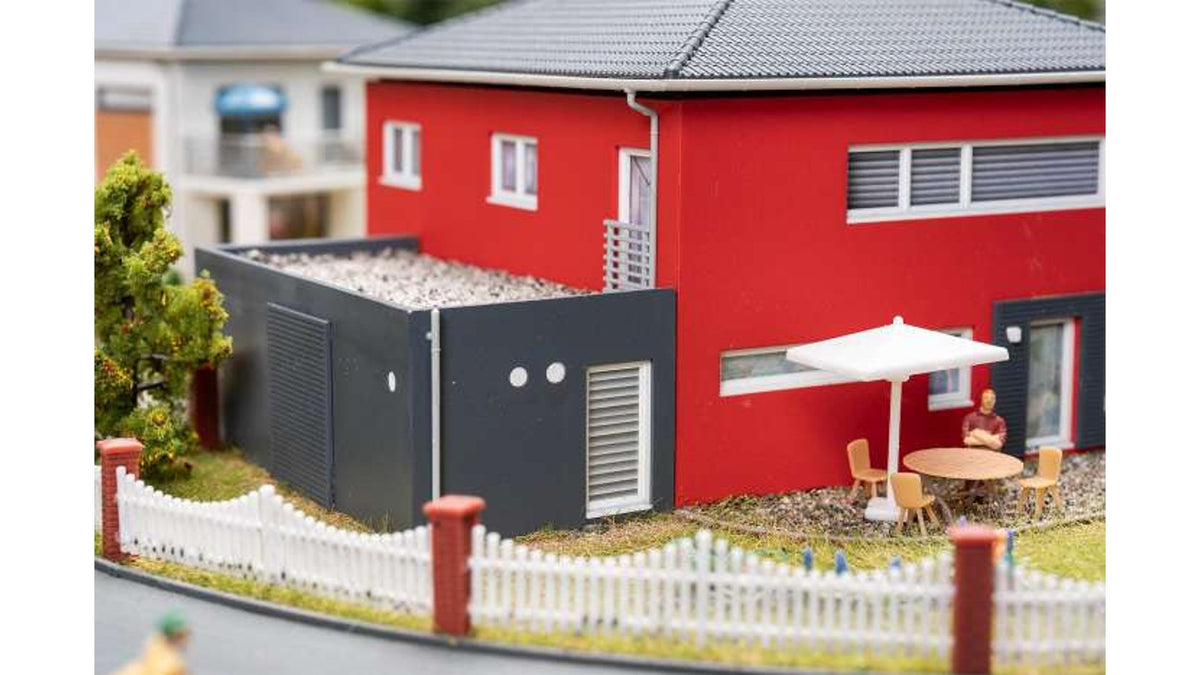 Faller 130743 CityLife WeberHaus, red