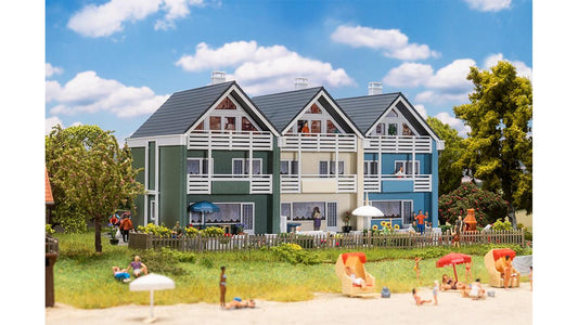 Faller 130754 3 Terraced houses
