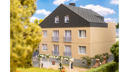 Faller FA130755 Apartment block