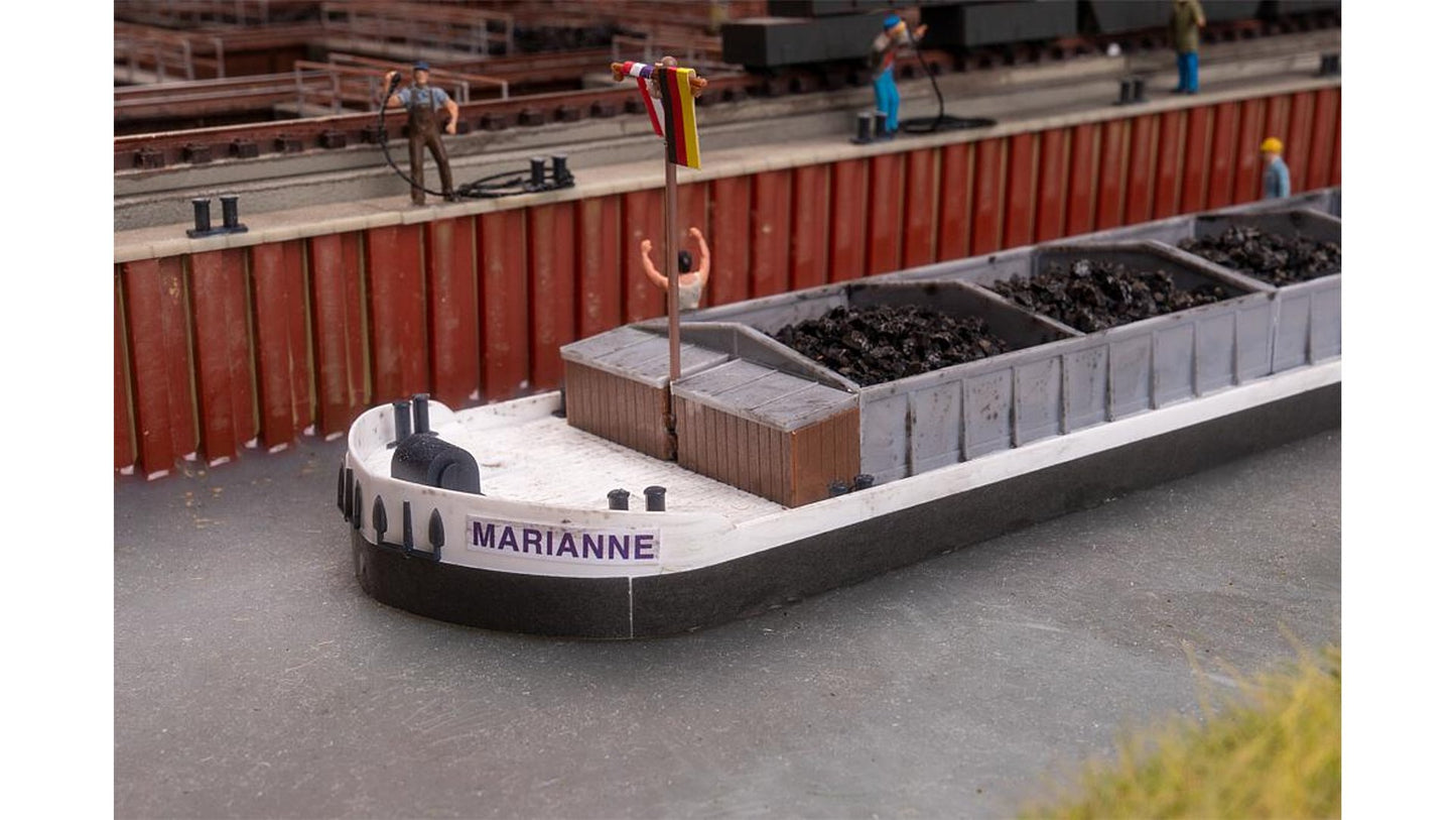 Faller FA131018 River freighter