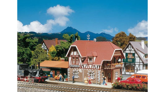 Faller 131275 Burgdorf Railway Station.
