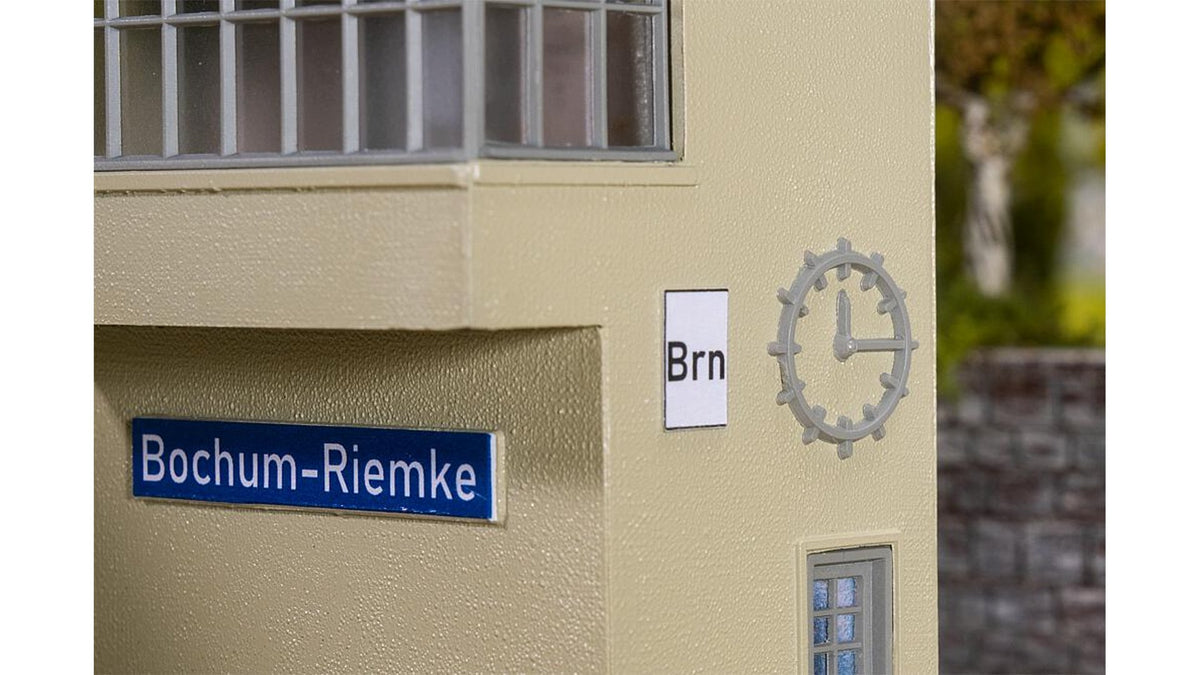 Faller 131326 Bochum Riemke Signal box