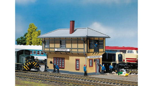 Faller 131395 Donaueschingen Signal box