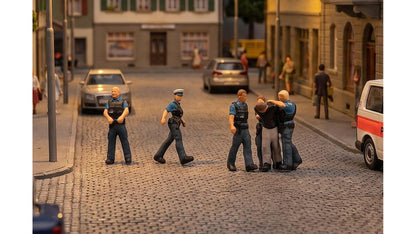 Faller 151718 Police officers CH