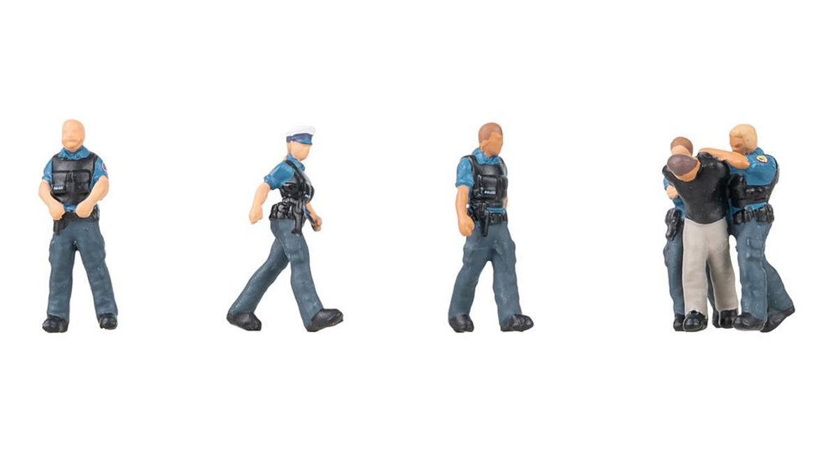Faller 151718 Police officers CH