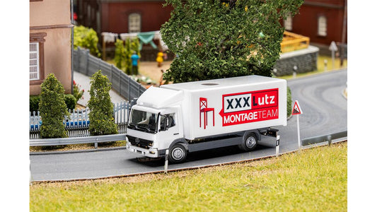 Faller 161328 Car System Digital, Lorry MB Atego XXXLutz (HERPA)