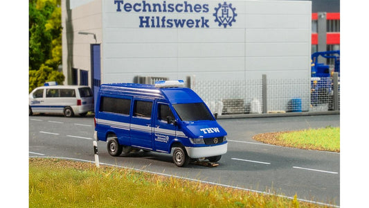 Faller 161430 MB Sprinter THW (HERPA)
