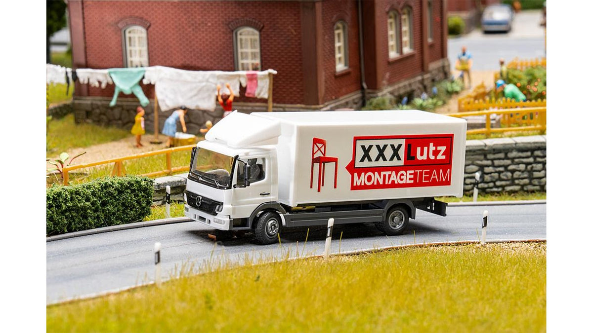 Faller 161452 Lorry MB Atego XXXLutz (HERPA)