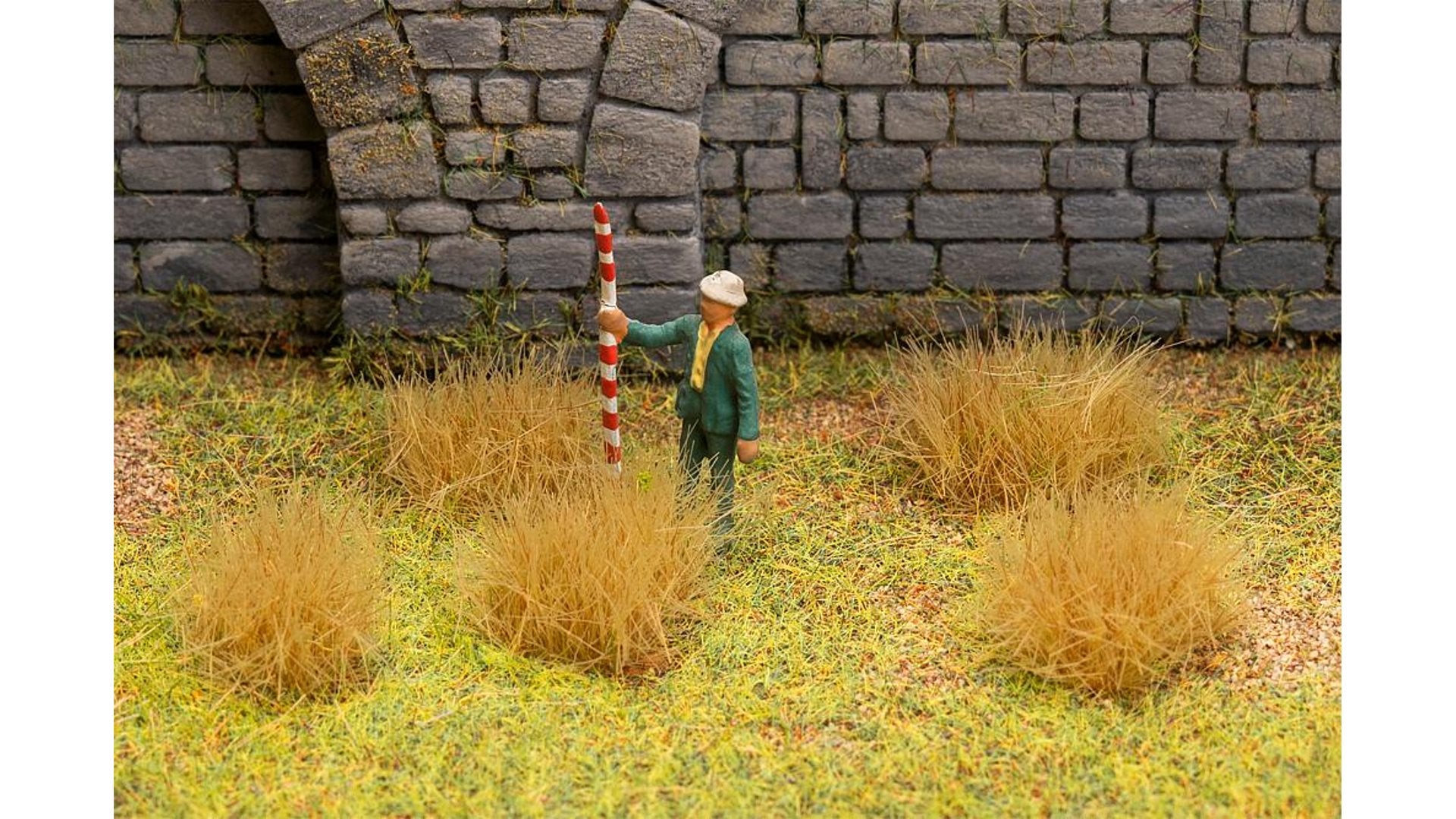 Faller FA171389 Large tufts of grass, beige