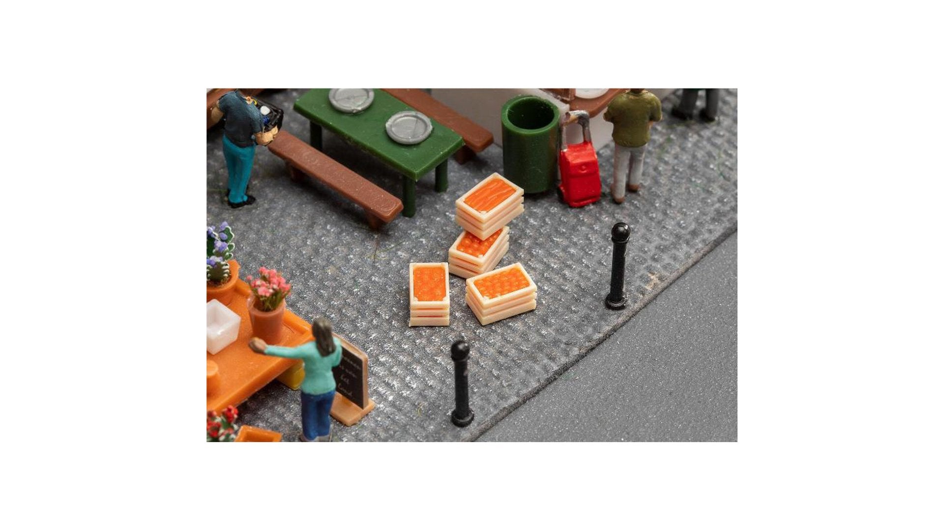 Faller 180868 4 Market boxes with vegetables