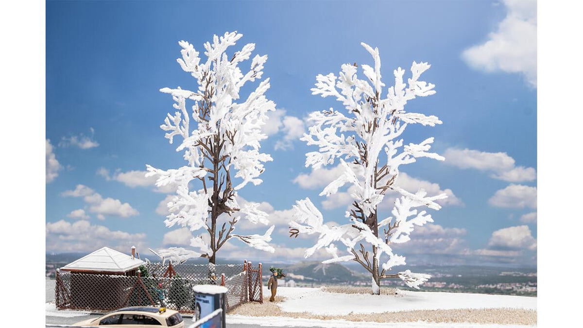 Faller 181584 2 Beech trees, snow covered