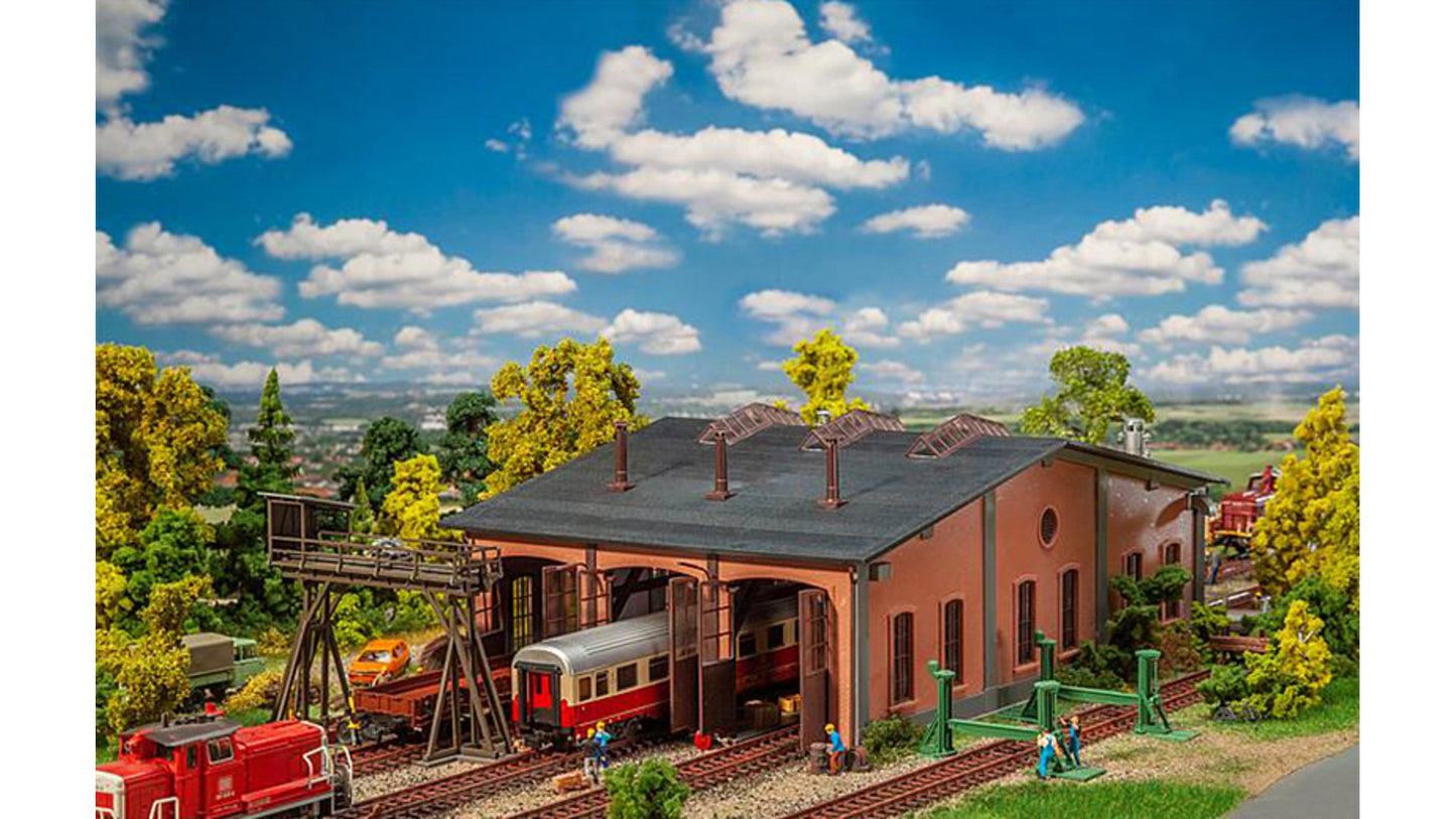 Faller 190069 Promotional Set Carriage Hall with Accessories