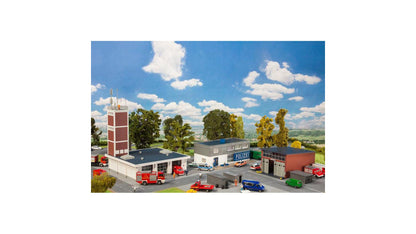 Faller 190083 Action set for emergency forces.