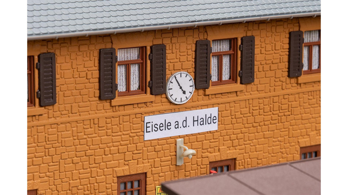 Faller 190095 Eisele Railway station at the slagheap Promotional set