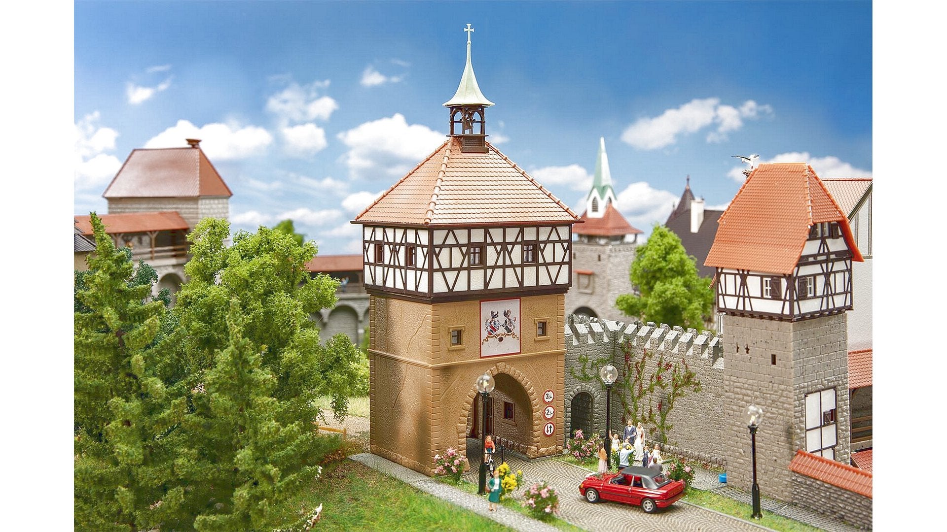 Faller 191789 Old Town Gate with Wall.