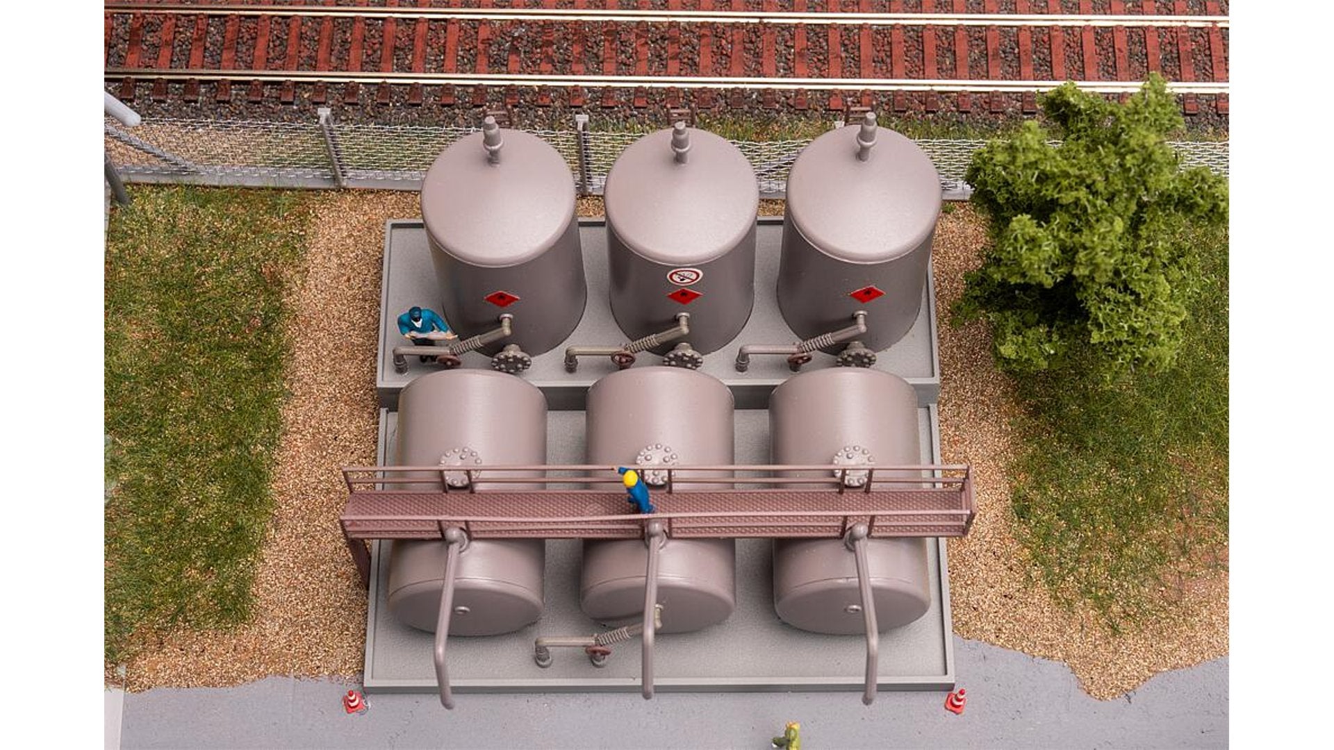 Faller FA191838 Tank farm