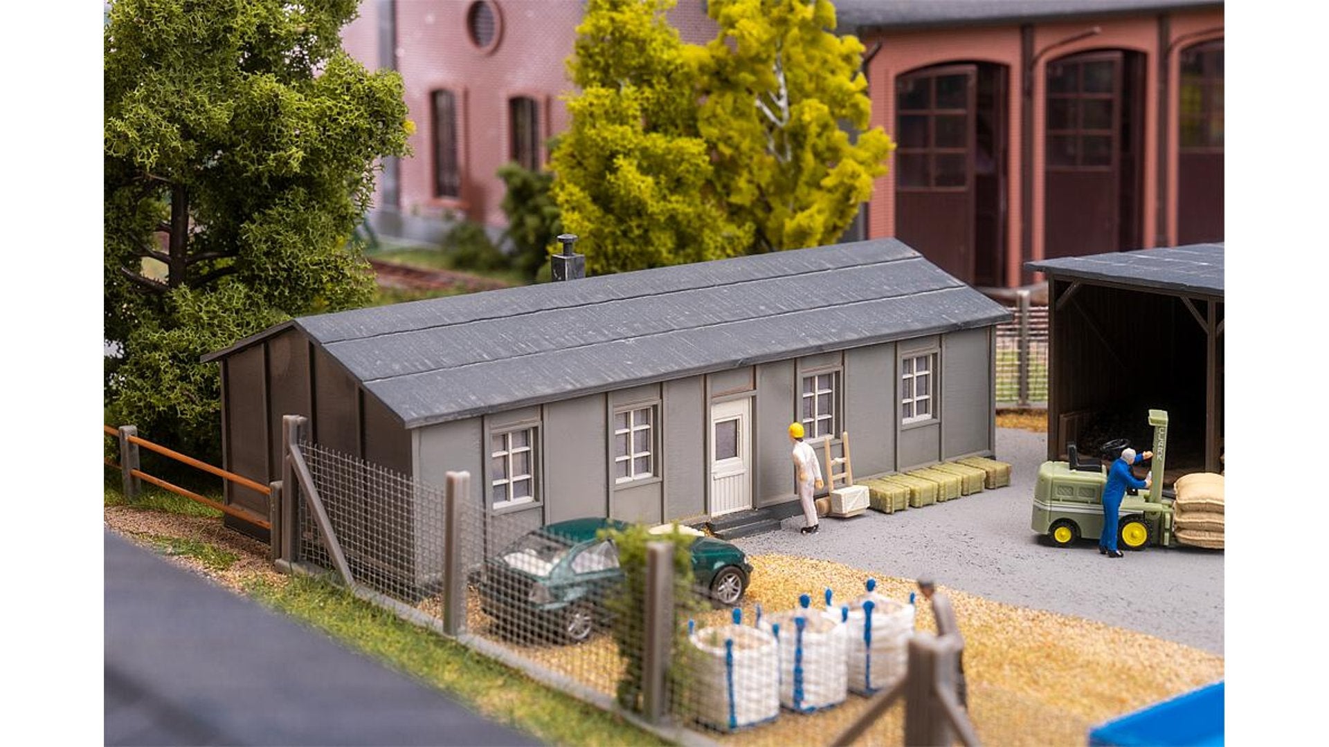 Faller FA191842 Barrack with coal shed