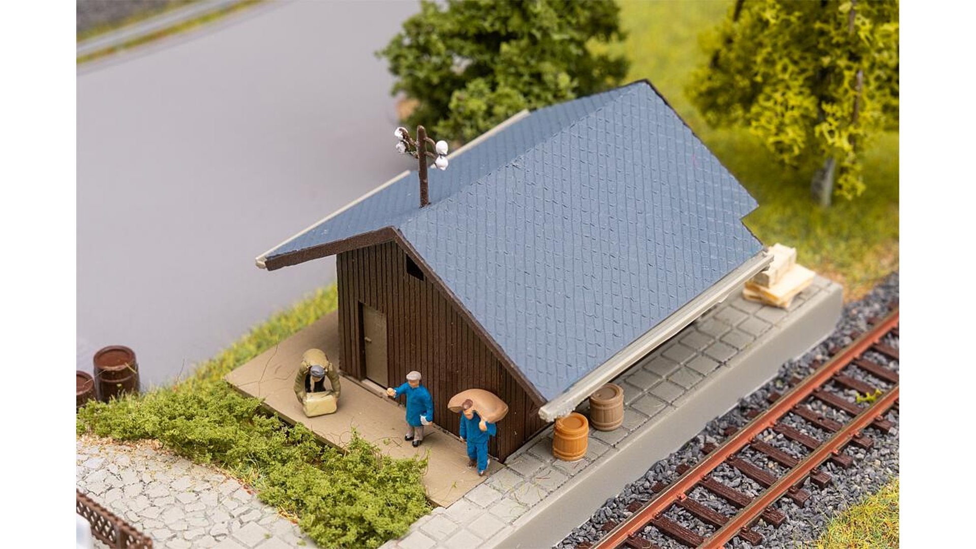 Faller FA231731 Mühlheim Railway station