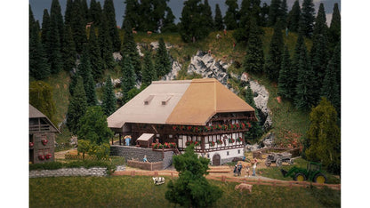 Faller FA232010 Schwarzwaldhof with 2 figures Anniversary model