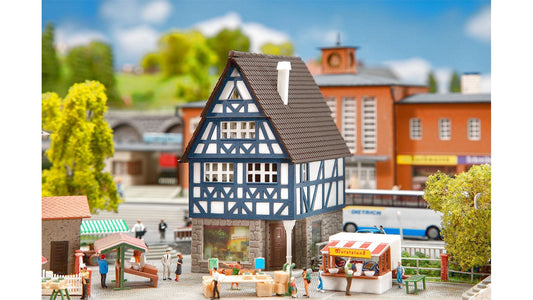 Faller 232157 Half timbered house with pharmacy