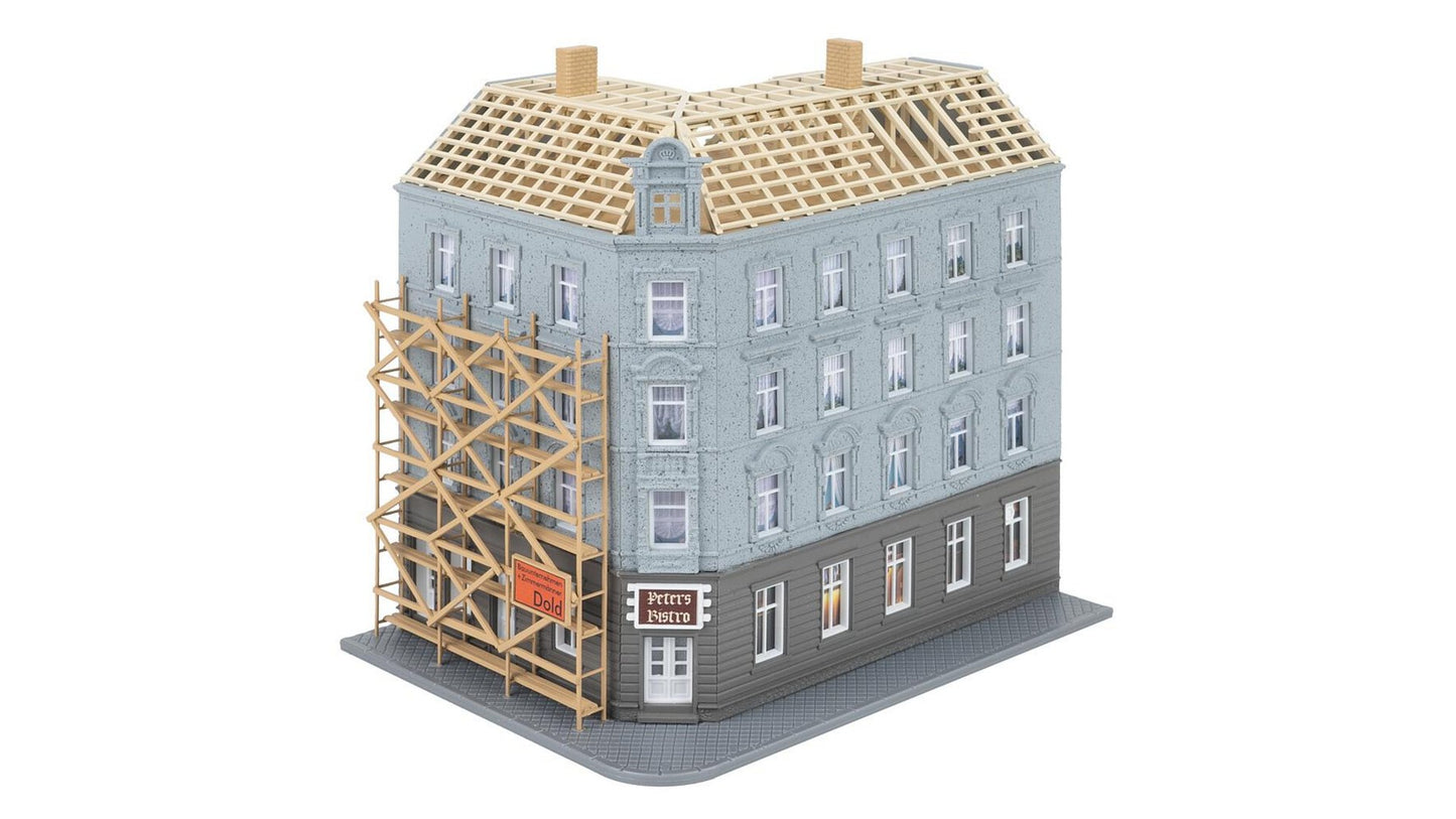 Faller 232166 Townhouse under reconstruction