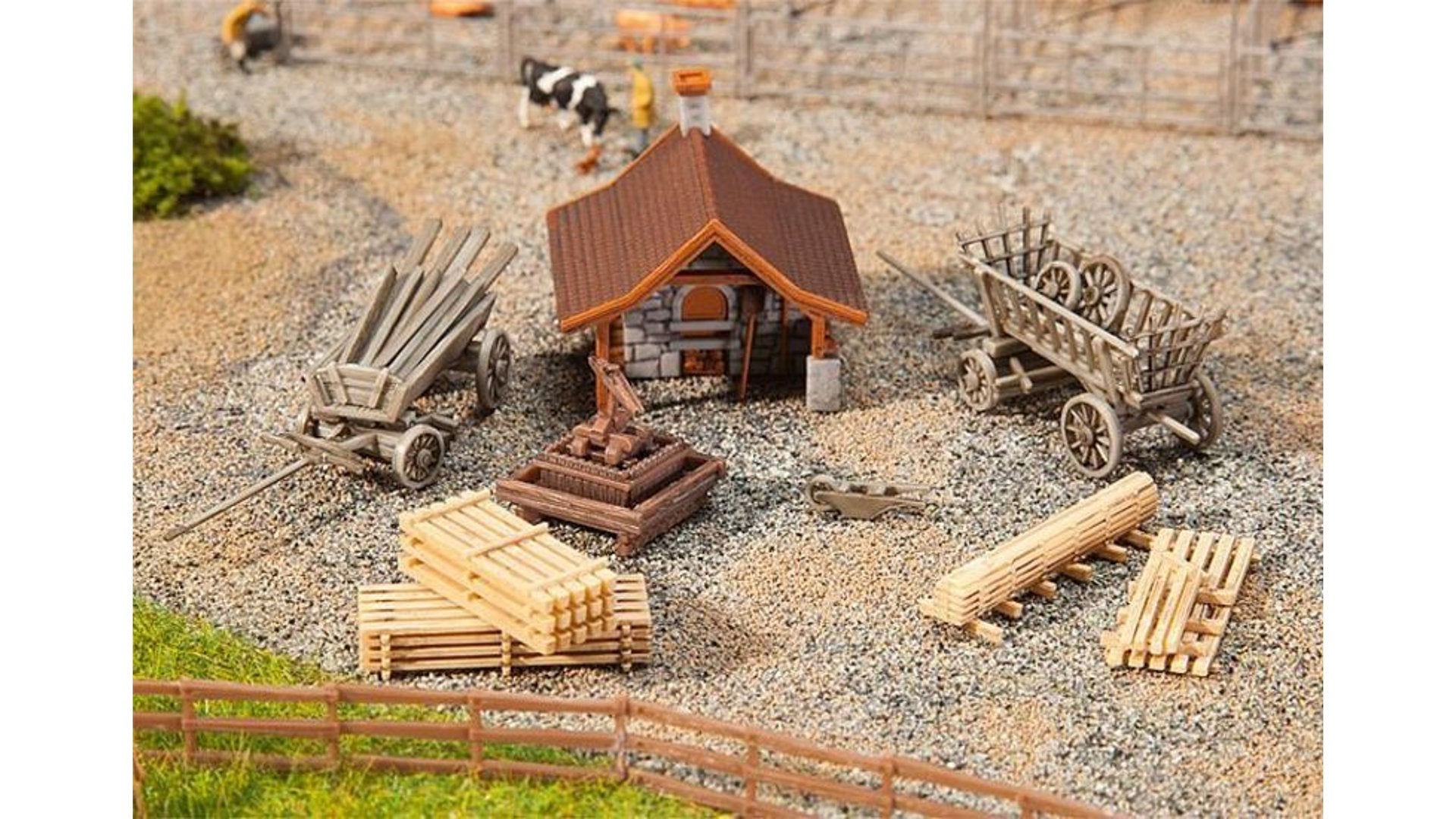 Faller 232359 Small Baking House with Accessories