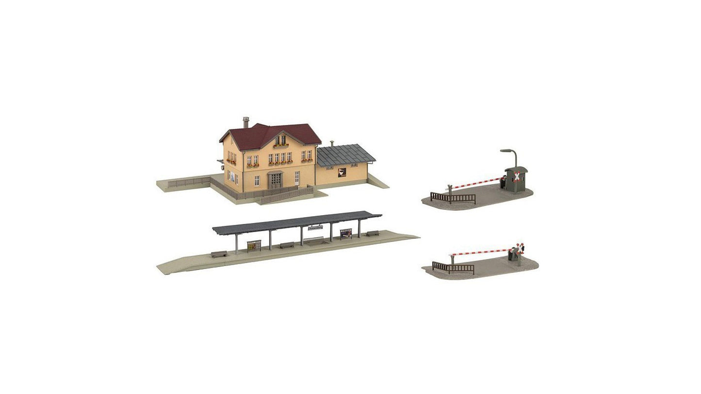 Faller 239007 Dennenberg Railway station Promotional Set