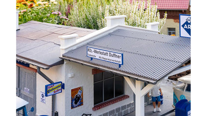 Faller FA330821 Petrol station with workshop