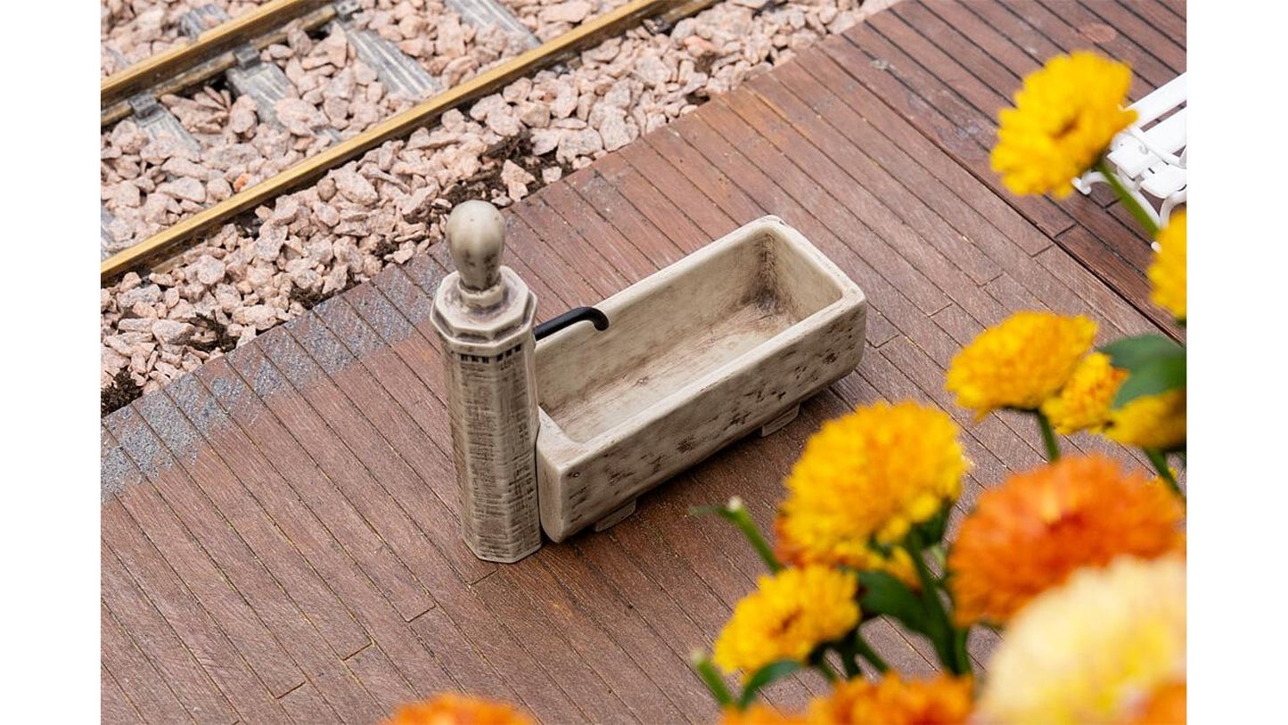 Faller FA333230 Swiss station fountain