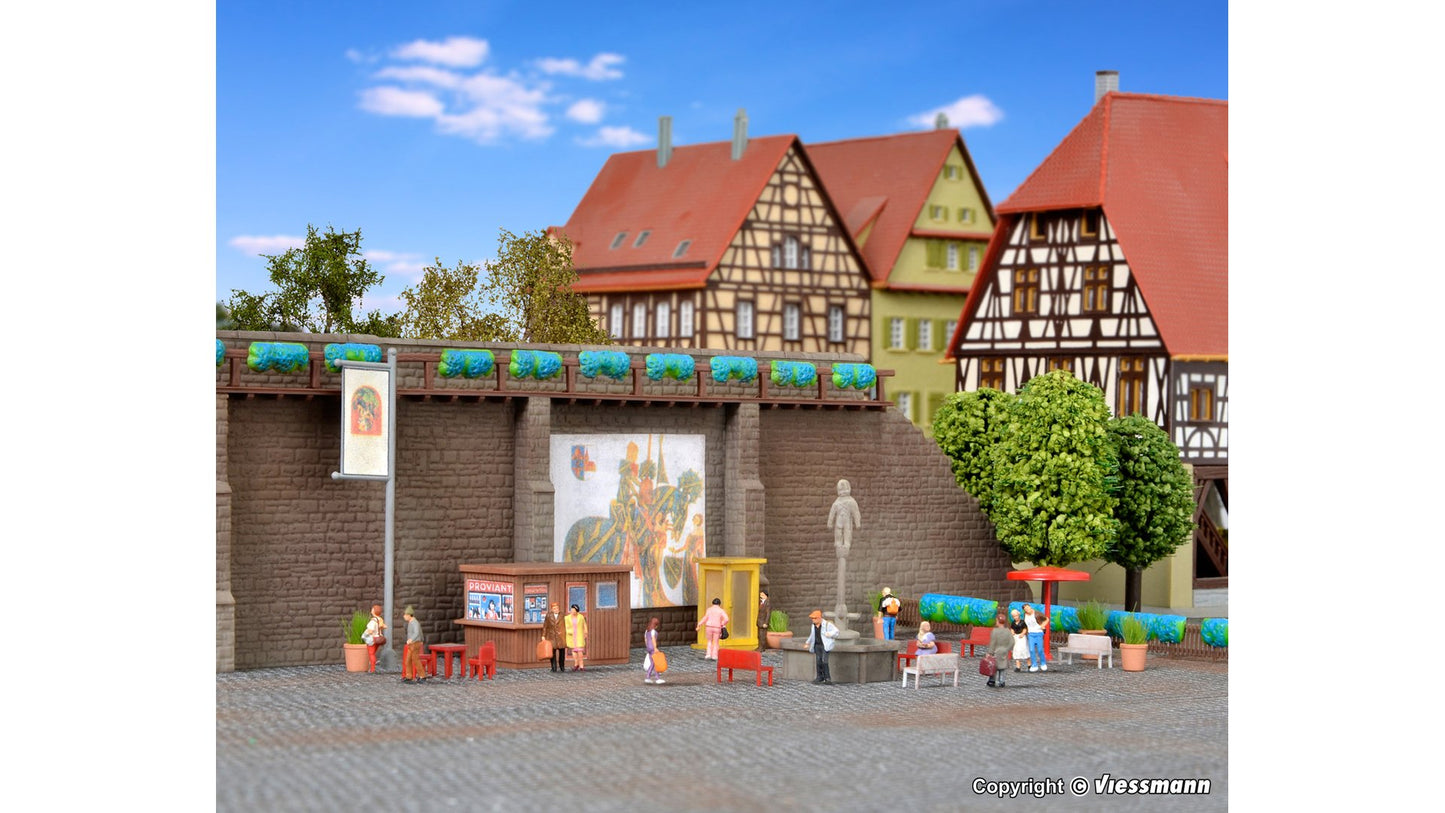 Kibri 37366 Town wall with accessories