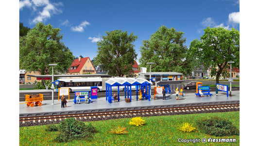 Kibri 38108 Deco-set Around the station
