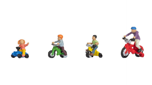 NOCH NO15908 Children on Bicycles