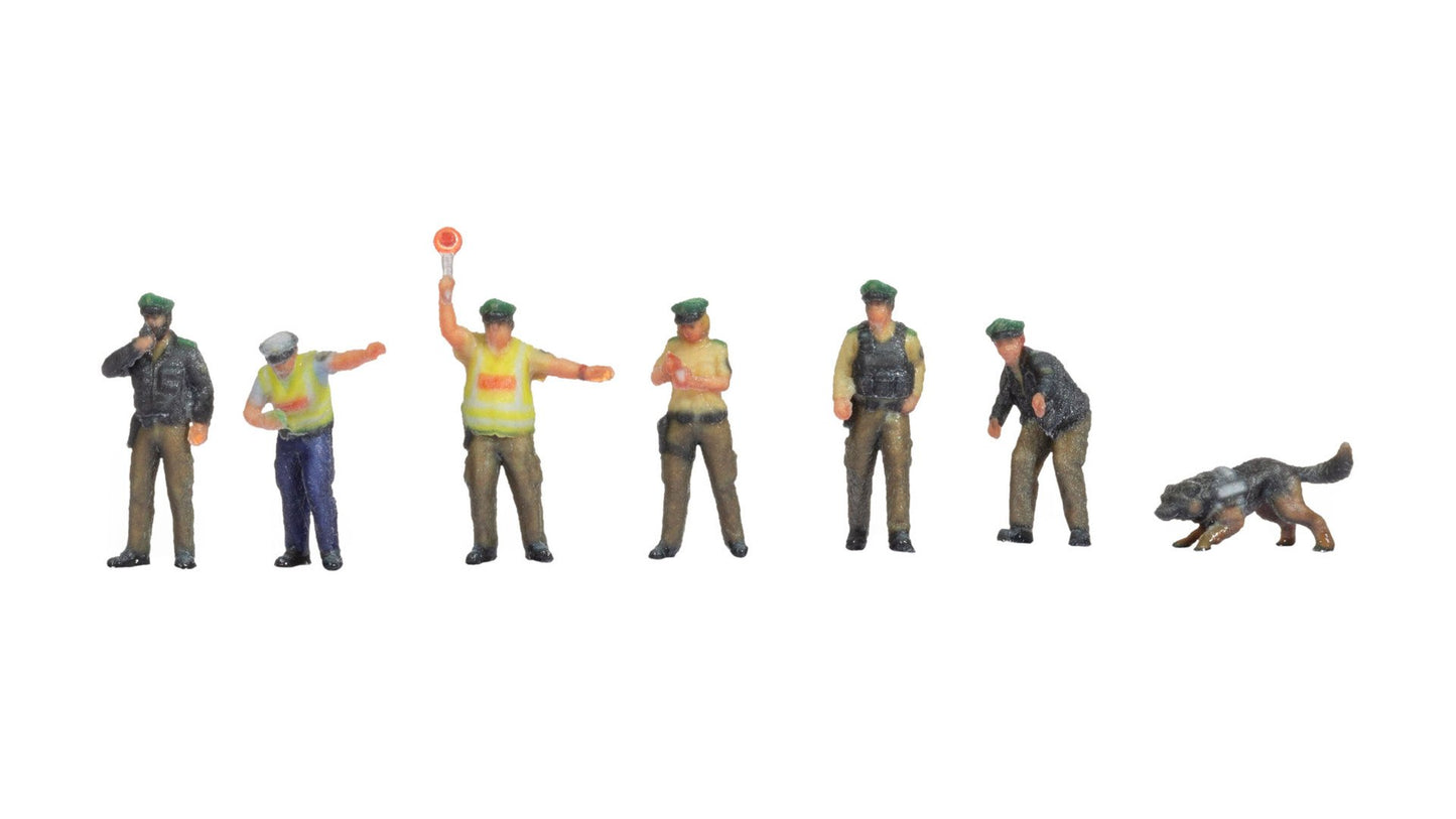 NOCH NO44010 Police Officers