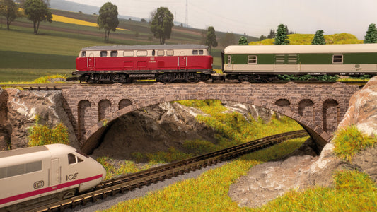 NOCH NO44380 Stone Arch Bridge