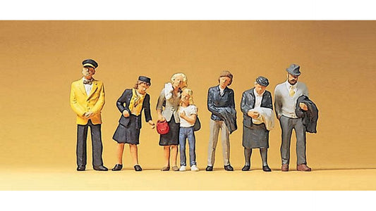 Preiser 10382 Passengers steward