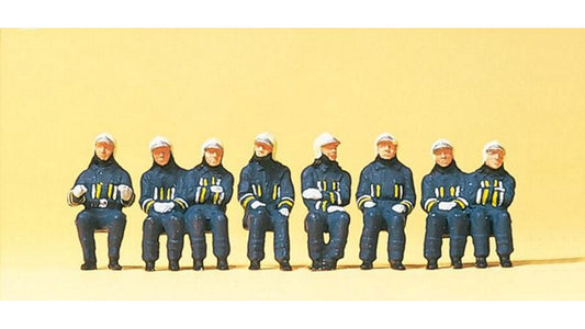 Preiser 10483 Firemen Seated driver and crew