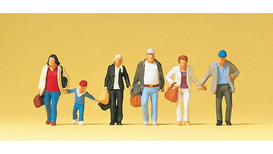 Preiser 10516 Walking travelers