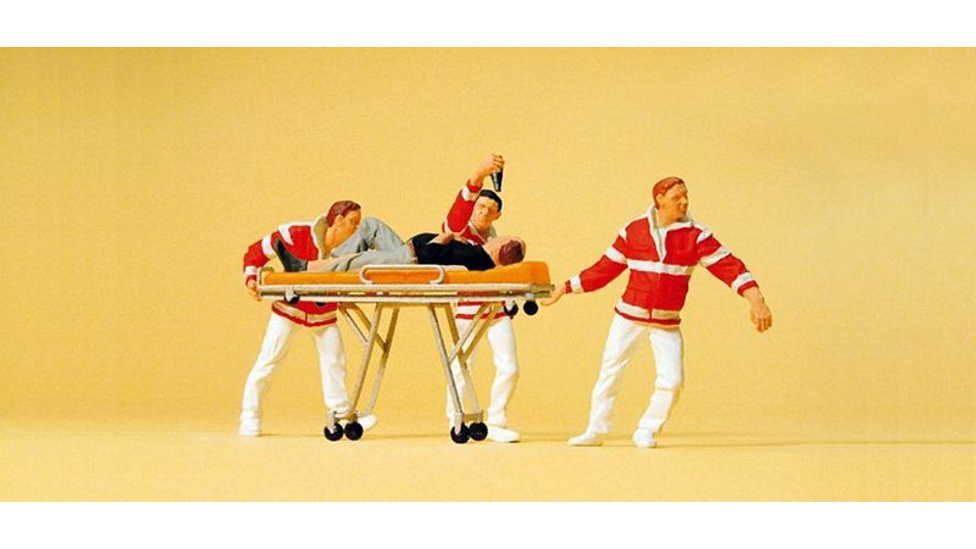 Preiser 10532 Paramedics with stretcher – Micro Macro Mundo Hobby Store