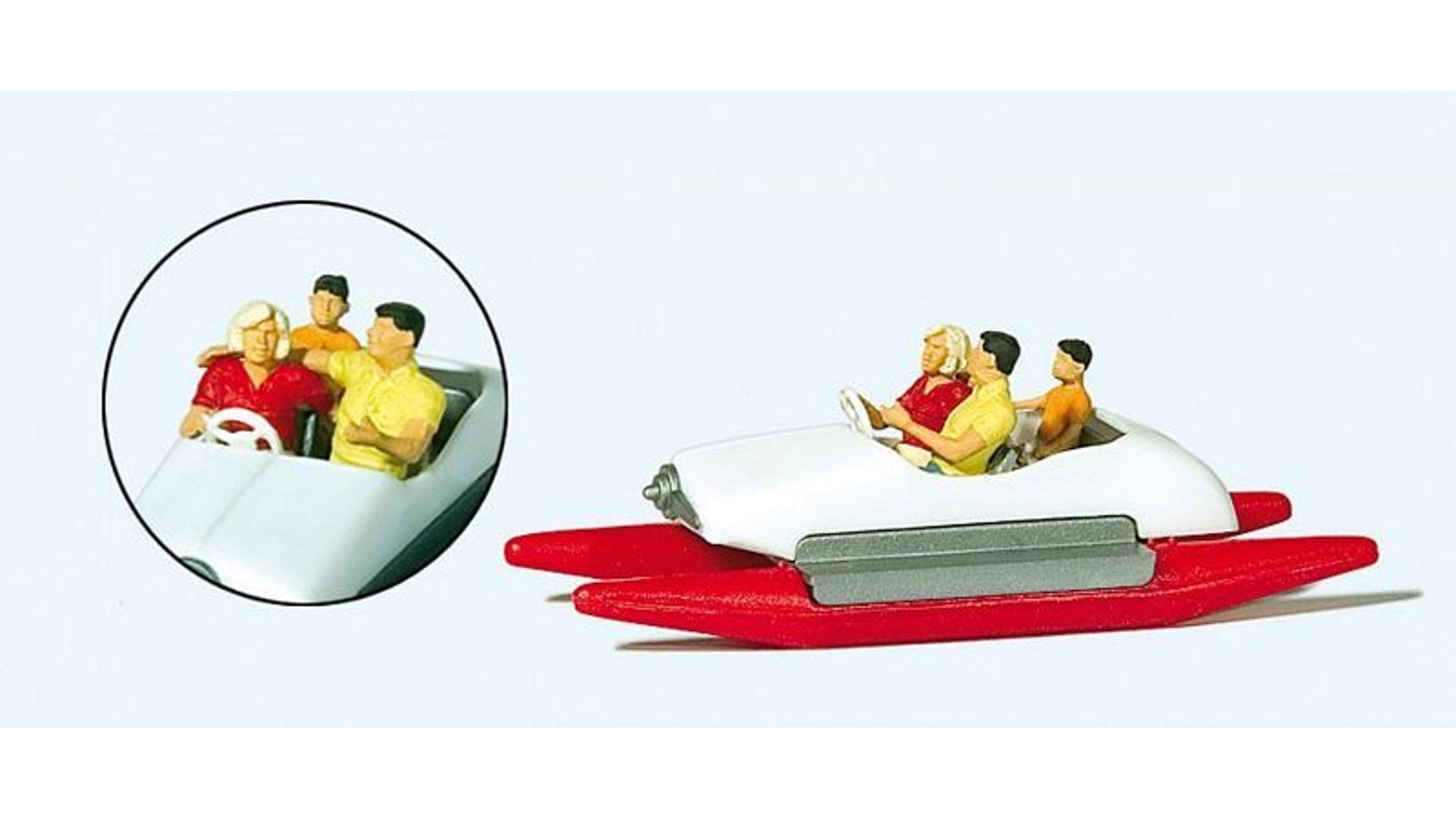 Preiser 10683 Family in Pedal Boat