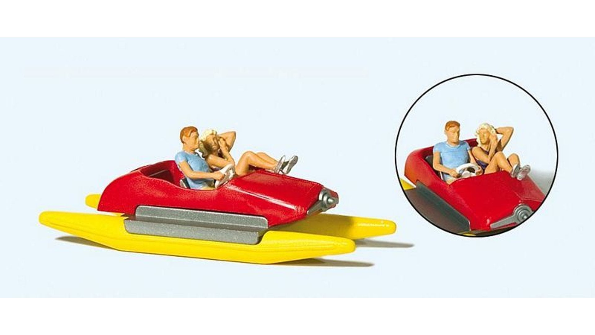Preiser 10684 Couple in Pedal Boat