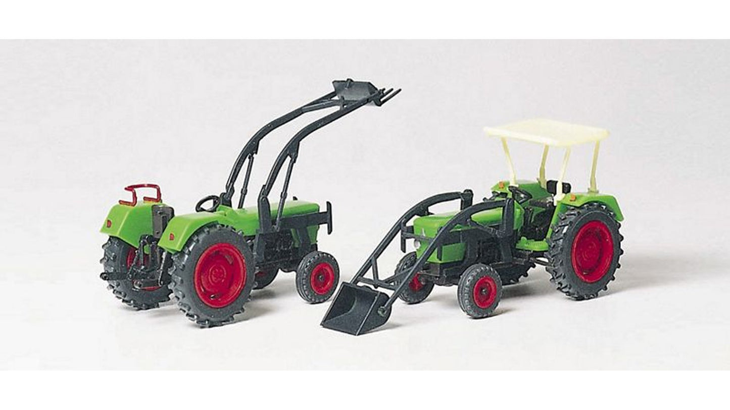 Preiser 17922 Farm tractor DEUTZ D 6206 with BAAS forks and shovel