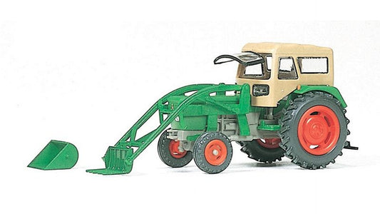 Preiser 17923 Farm tractor DEUTZ D 6206 with BAAS forks and cab