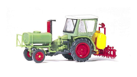 Preiser 17933 Tool Carrier with cab and farm sprayer Kit