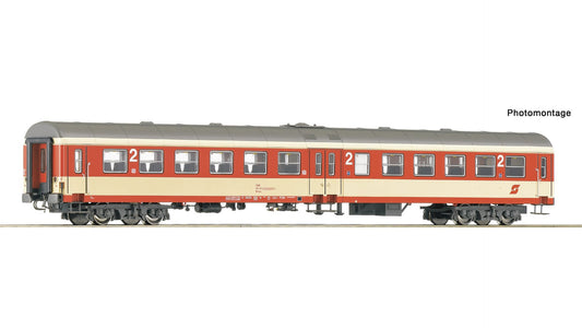Roco R6200109 2nd class centre-entry coach, ÖBB