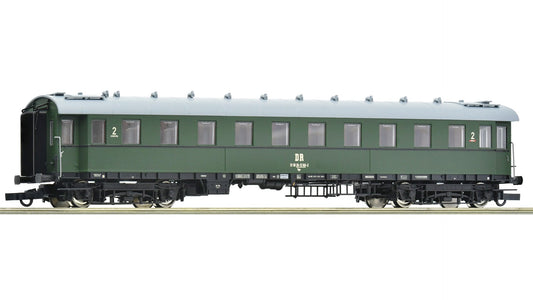 Roco R6200202 2nd class standard express train coach, DR
