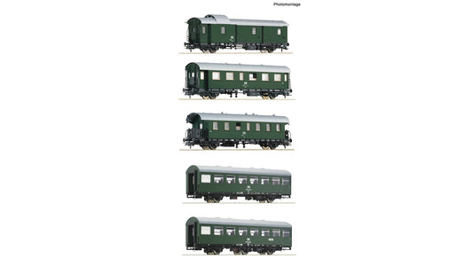 Roco R6200243 5 piece set: Passenger train, DR